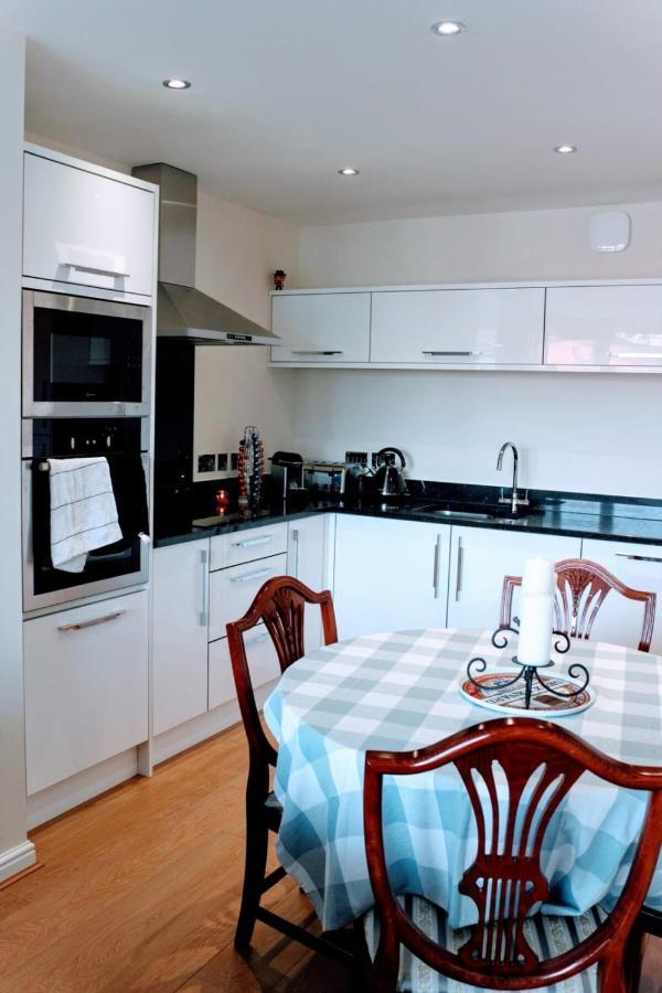 Modern Apartment In Edinburgh Dış mekan fotoğraf